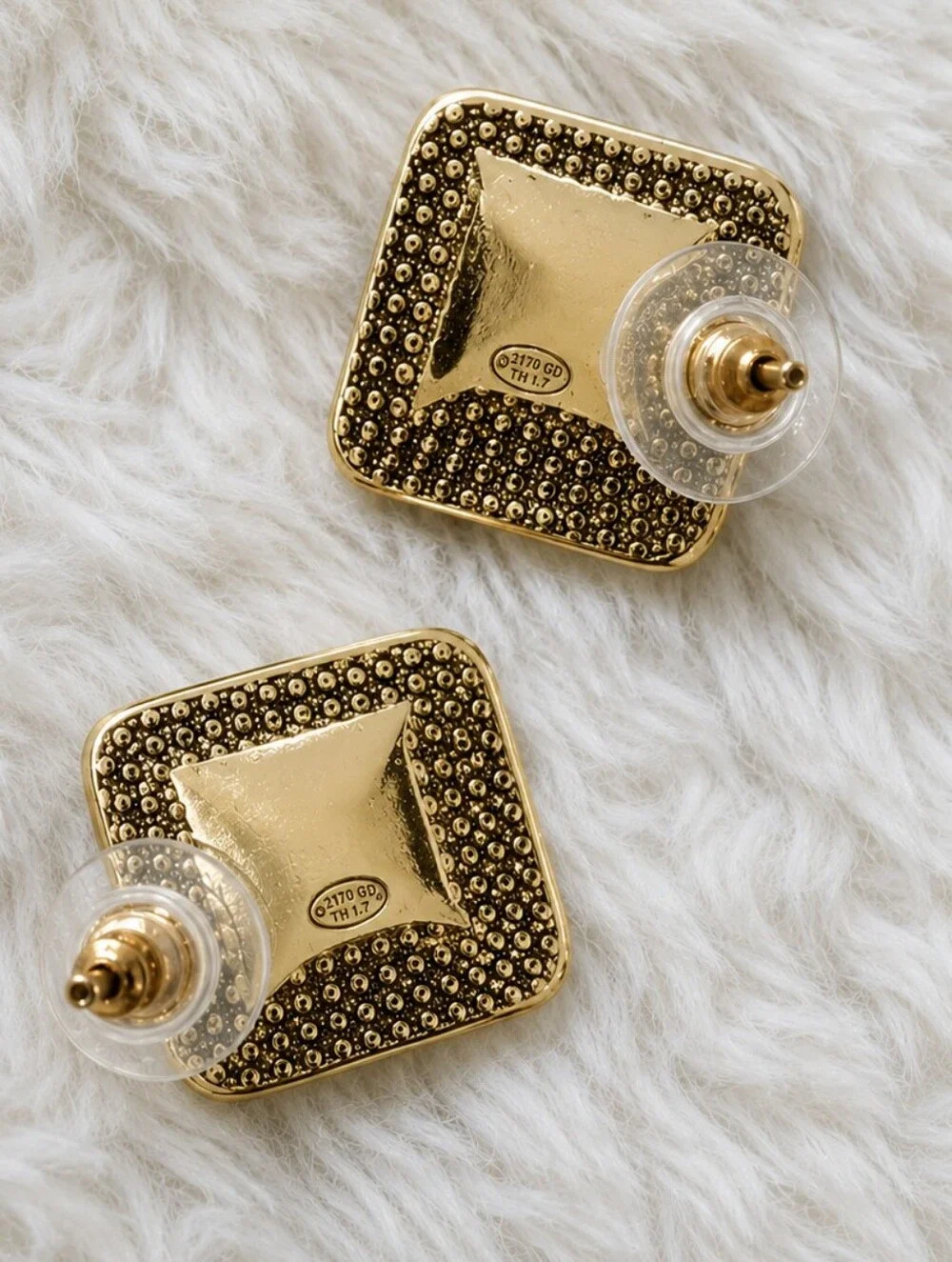 CHANEL classic square